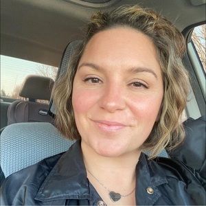 Meet your Posher, Allisha